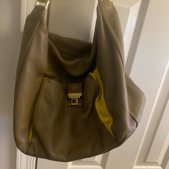 Tory Burch one handle shoulder bag - Picture 3 of 13